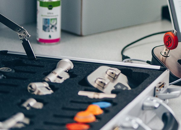 Profilzylinder und Zubehör